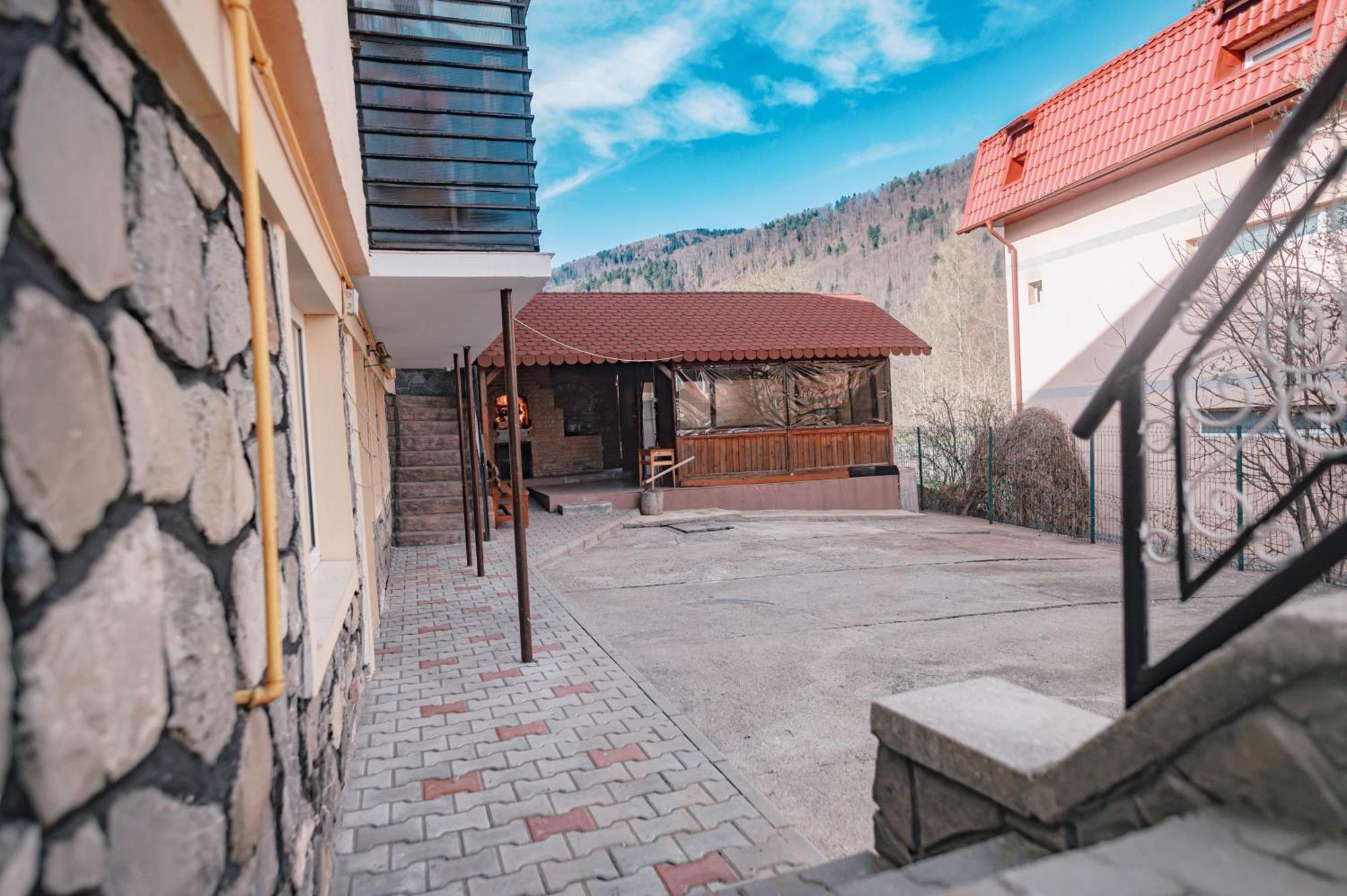 Alpine Bliss Sinaia Ξενοδοχείο Εξωτερικό φωτογραφία